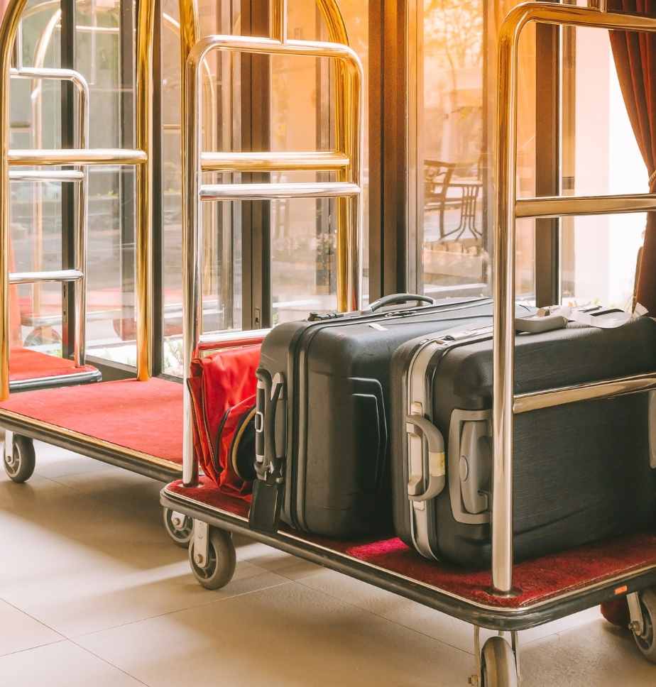 Servizio deposito bagagli vicino a stazioni, porti e zone turistiche